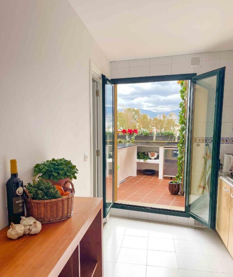 62 - Penthouse In Almendros With Fantastic Vie Apartamento *