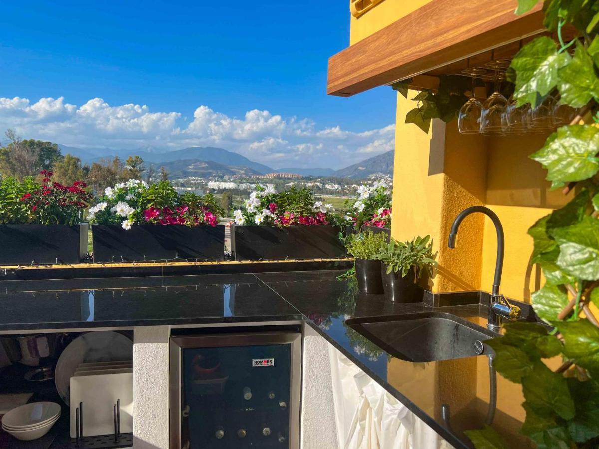 62 - Penthouse In Almendros With Fantastic Vie Appartamento